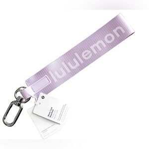 LULULEMON Never Lost Keychain Lilac RARE COLORWAY